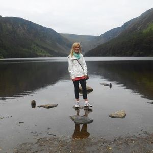 Meet your Posher, Cassondra